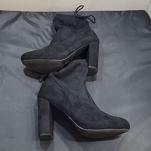 BAMBOO CHUNKY HEEL POINTED TOE WOMEN"S BOOTIE - Picture 11 of 15